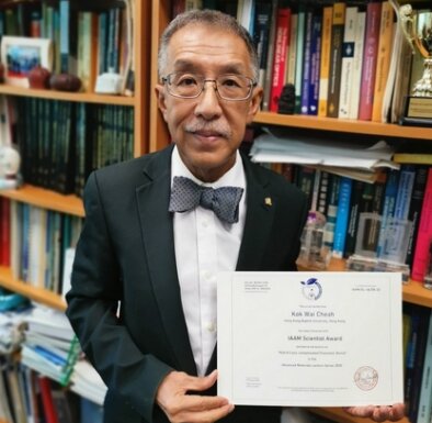 Prof Cheah